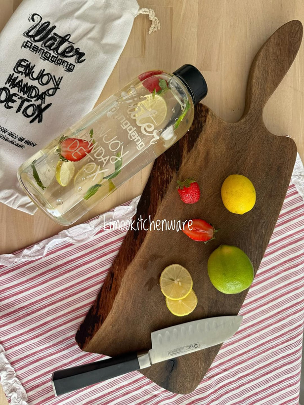 بطری شیشهای بوروسیلیکات با درب ضدنشتی و ضدچکه