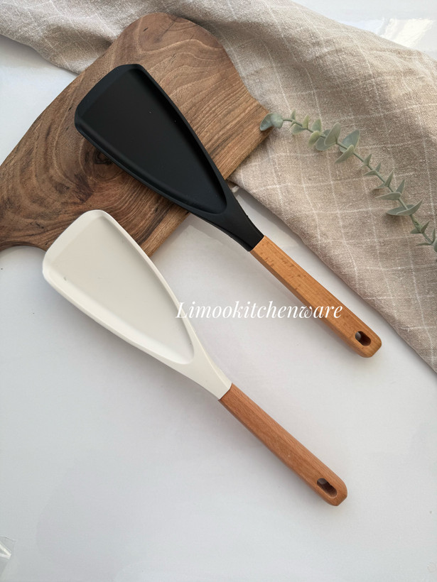 کفگیر سیلیکونی لونا