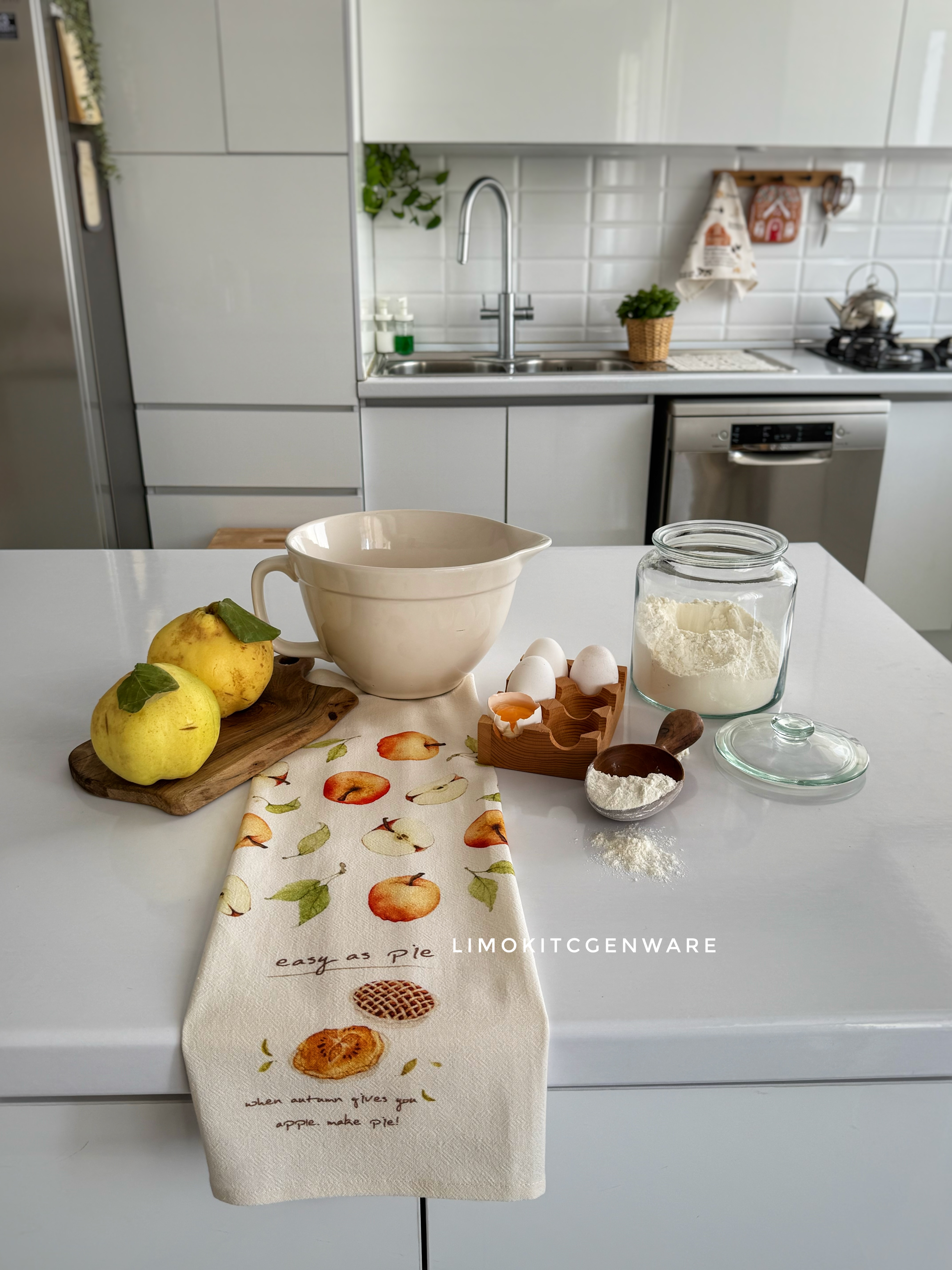 دستمال آشپزخانه طرح پای سیب